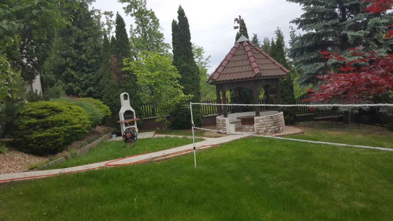 Eger Napsugar Appartement Buitenkant foto